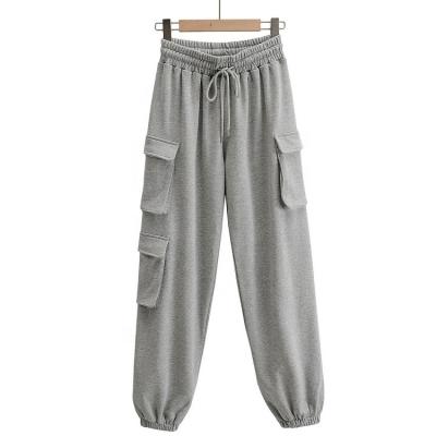 China 2022 Autumn Winter New Arrival Women 3D Anti-Static Cargo Pants Pockets Sweatpants for sale