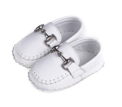 China Round Genuine Leather Baby Shoes Soft Unique Infant Shoes Leather Newborn Baby Shoes for sale