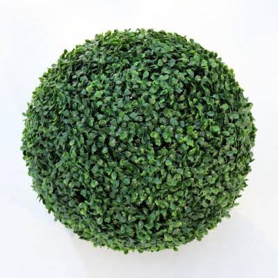 China Easily Assembled Artificial Green Boxwood Ball in Various Size for Indoor and Outdoor Decoration for sale