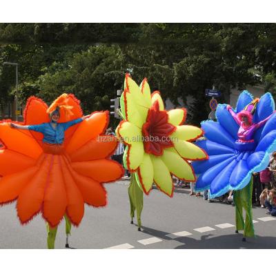 China Advertising Inflatable Dress Costume For Street Theaters Parade for sale