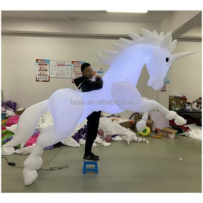 China Advertising Parade Unicorn Costume Balloon Inflatable Unicorn Puppet Cartoon for sale