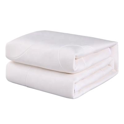 China Luxury Home Comforter Queen 100% Natural Latex High Grade Comforter Air Conditioner Twin Size for sale