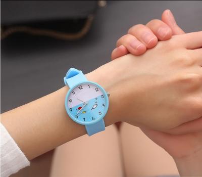 China Popular Cheap Rubber Band Wrist Watch Classic Rubber Quartz Watch For Woman for sale