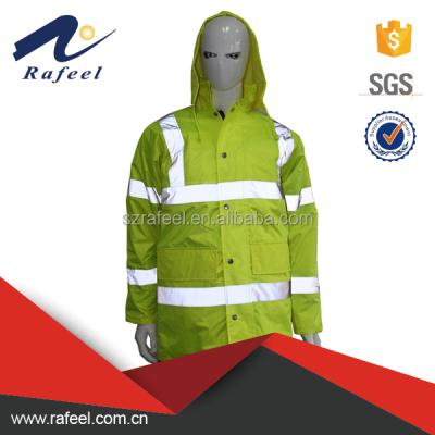 China Sustainable High Visibility Safety Waterproof Mens Rain Jacket for sale