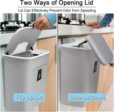 China Squeezing Type Gallon Kitchen Compost Bin For Counter Top Or Under Sink Hanging Small Bin With Lid For Closet / Bathroom for sale