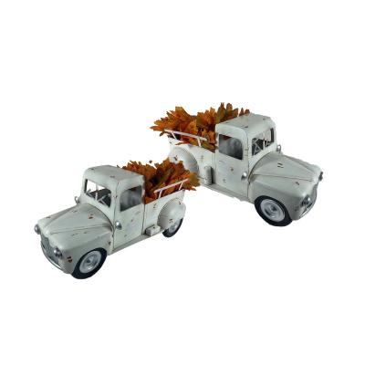 China Indoor/Outdoor Decorative Flowers For Home Christmas Decoration Supplies Led Tealight Candle Toy Truck Models for sale