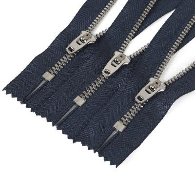 China Black Brass Jean Zipper, Semi Auto Lock Slider Metal Zippers for sale