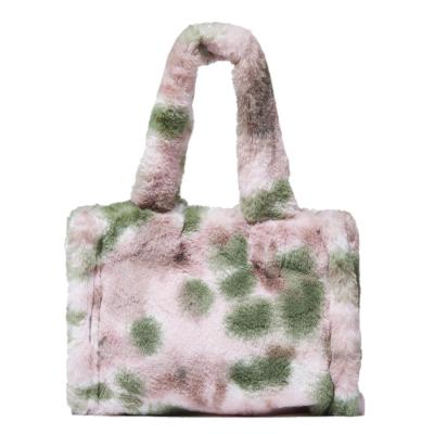 China 2021 Winter Fashionable Dye Pattern Link Fluffy Shoulder Tote Bag for sale