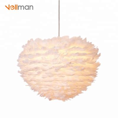 China OEM Modern Post Modern White Feather Large Hanging Lights For Wedding Decoration for sale