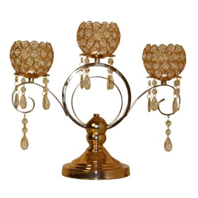 China Luxury Candelabra Wedding Decorative Modern Candlestick Fashion Candelabra Stand Ornament For Decoration Wedding for sale