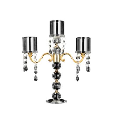 China Europe Custom Crafts Shape Single Crystal Candlestick Decoration Clear Glass Candlestick Crystals for sale