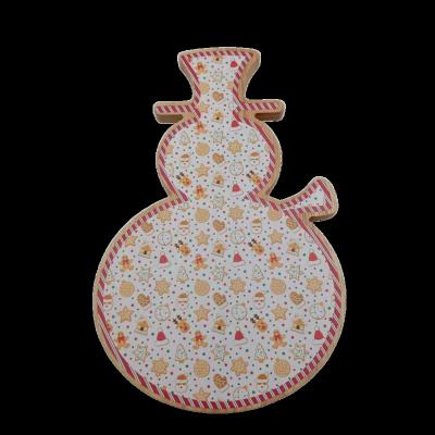 China Viable New Design High Quality Christmas Snowman Shape Rubber Wooden Cutting Board Cutting Plates With UV Printing for sale