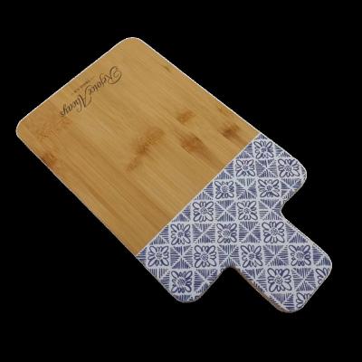 China Viable high quality Nordic style square UV printing bamboo cutting board with wooden handle pizza serving bamboo board for sale