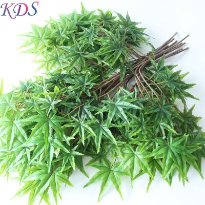 China New Minimalist High Quality Green Plastic Artificia Maple Leaves For Tree Plant Artificial Fake Leaves Green Leaves for sale