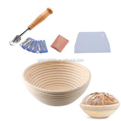 China Sustainable Bakery Tool Kit Bread Proofing Basket and Bread Lame Tops and Dough Scraper Include 5pcs Blades Sourdough Basket for sale