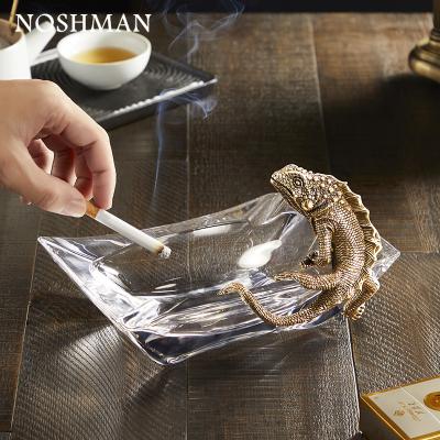 China Luxury durable eco-friendly decoration household tea table decorations NOSHMAN, office table decorations, crystal glass ashtray crafts gifts lizard ashtray for sale