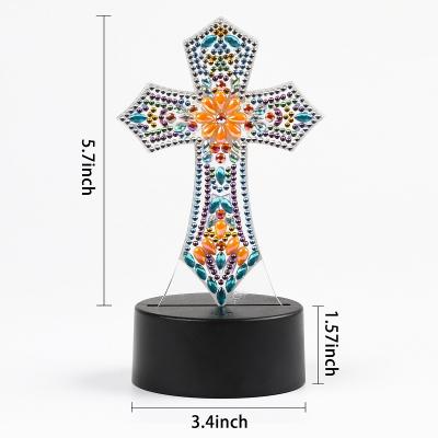 China Custom cheap diy acrylic diamond painting cartoon material design USB cross light lamp set for sale