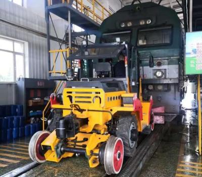 Cina Trazione a doppio raggio Automobile elettrica ferroviaria Trasportatore ferroviario e stradale Trattore anti-deragliamento in vendita