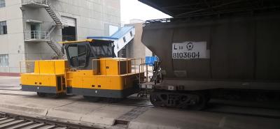 Chine Le tracteur à double usage ferroviaire de type HTRR113 utilise des moteurs de marques de renommée internationale à vendre