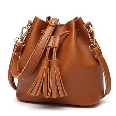 China Wholesale & 2021 Fashion Customized Leather Body Bag Bucket Bag Ladies Crossbody Tassel PU Drawstring Style Bag For Women for sale