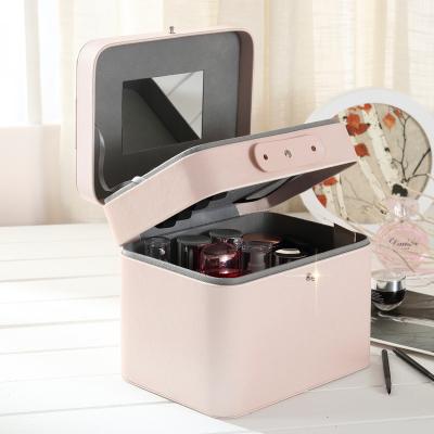 China Fashion Makeup Storage Organizer for Cosmetics Case Makeup Travel Box Makeup Vanity Box Make Up Box Cosmetic Organizer for sale