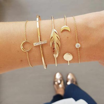 China New FASHIONABLE Best Selling Popular Women's Moon Feather Alloy Word Bangle Bracelet 5 Sets Women Jewelry Set for sale