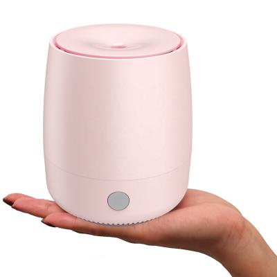 China Hot Selling Evaporative Diffuser 120ml Mini Ultrasonic Diffuser Portable Car Rose Essential Oil Humidifiers for sale