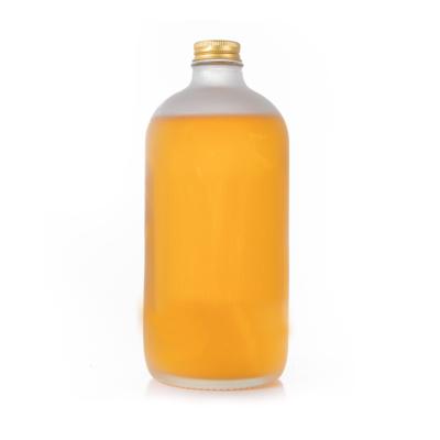 China Clear 32 Oz Round Boston Glass Beverage Bottle With Screw Cap for sale