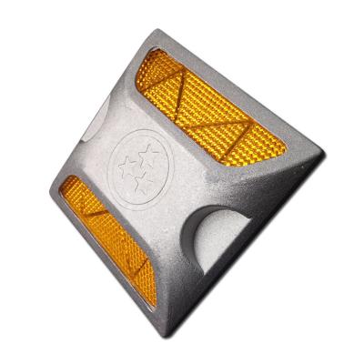 China 100x100x25mm Aluminum Cat Eyes Road Stud Road Pavement Marker for Parking Lots for sale