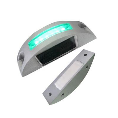 China 120*30mm Semi-round Solar Powered LED Road Stud for Traffic Center Road Side Warning for sale