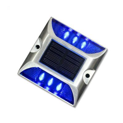 China IP68 ASTM eingebettetes Aluminium Solar Road Stud Weiß Gelb Rot Blau Grün zu verkaufen