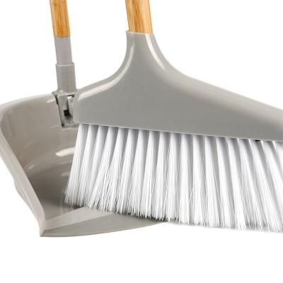 China The dust pan has a rubber lip to ensure dirt sweeps in the lobby wholesale dustpan and floor sweeper pan good quality home plastic play for sale