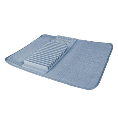 China Sustainable Good Quality Premium Polyester Heat Resistant Food Grade Drying Mat And Rack Set for sale