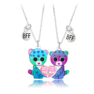 China TRENDY 2Pcs/Set Wholesale Fashion Girls Necklace Enamel Cat Best Friend Bff Separable Necklace Children Jewelry For Party Gift for sale