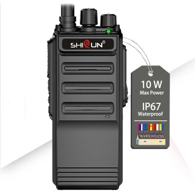 China Digital Long Distance Walkie Talkie IPX67 Waterproof Rugged Intercom 5 Watt Power 400-470 MHz 2000 mah D-0011 pro for sale