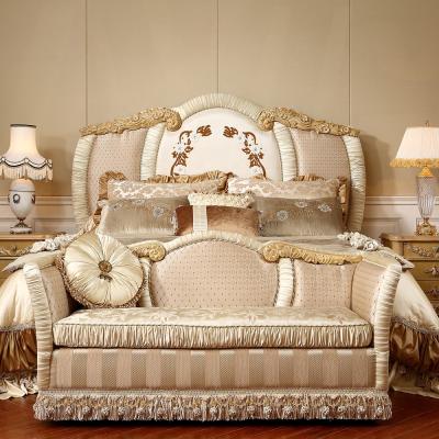 China Vintage Tufted Royal Luxury Bedroom Solid Wood Carved Bed With Dresser for sale