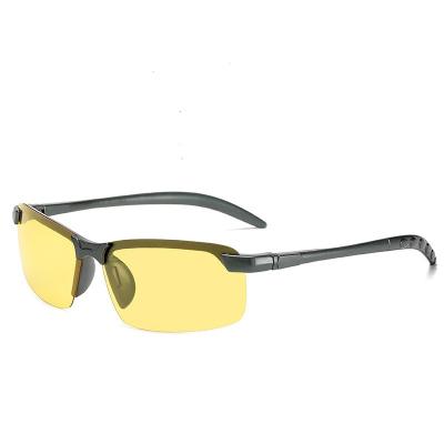 China 2021 Sports Sunglasses Fashion Trend New Polarized Sun Glass Men's Night Vision Sun Glasses Photochromic Outdoor Sunglasses for sale