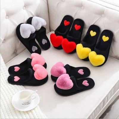 China 220115-1 36-41 Big Heart Cotton Breathable Warm Slippers Fashion Thick Slippers Women Non - Soled Slippers for sale