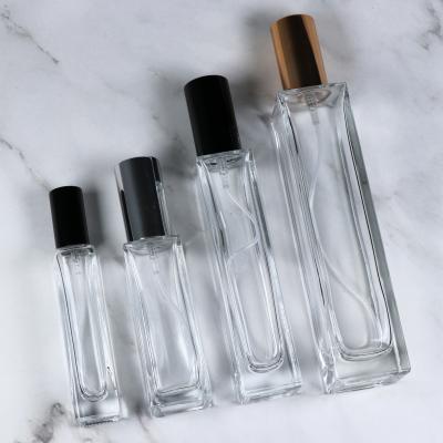 Chine Portable 30ml 50ml 100ml 15ml Perfume Bottle Perfume Bottle Cosmetic Glass Empty Perfume Spray Bottle à vendre