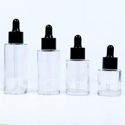 Chine Essential Oil 30ml 50ml Clear Essential Oil Bottle Glass Bottle Comestic Glass Bottle à vendre