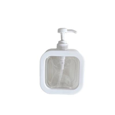 China Empty Household Products Eco Shampoo Bottle With Pump Square Shaped Plastic Bottle en venta