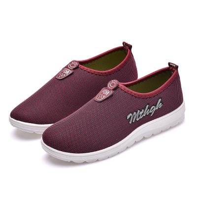 China Cheap fashion HUATONG trend women's casual and regenerative breathable non-slip wear-resistant walking shoes for sale