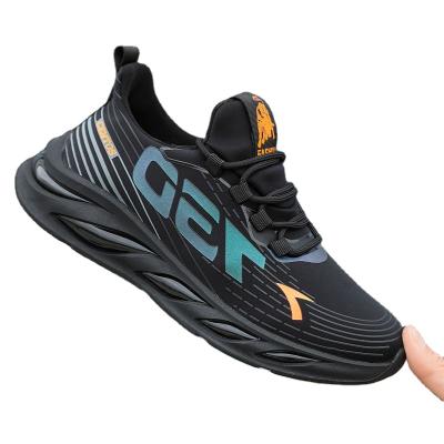 China Fashion Trend Men's Shoes Made In China New Sports Shoes Men's Fashion Casual All-match Breathable Running Shoes for sale