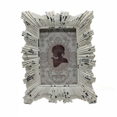 China Wholesale Chic Shabby Photo Frame Table Decor White Picture Frame Display Frames for sale