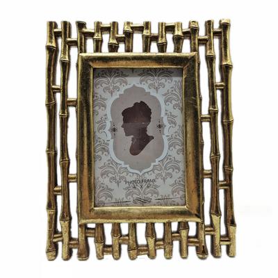 China Custom Handmade Photo Home Decoration Bamboo Design Gold Picture Frame Resin Decorative Photo Frame 4X6 for sale