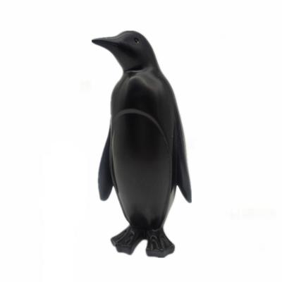 China Custom Resin Black Penguin Ornaments Table Decorative Penguin Statue Sculpture for sale