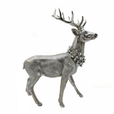 China Home Decor Xmas Decor Gold Resin Sitting Reindeer Statue Polyresin Deer Figurine Christmas Decoration Deer Sculpture for sale