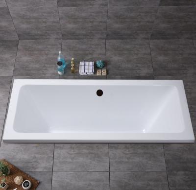 China 1800X900X520mm bañera acrílica con patas y paneles flexibles en venta