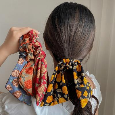 China Small Scarf Women's Short Hair Scrunchies Hair Scrunchies Silk Headband Scarf Floral Print Silk French Hair Scrunchies for sale