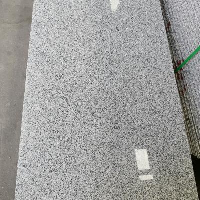 China Modern Manufacturer Supplier Chinese Cheap Stone Granite Floor Tiles Countertops Sesame for sale